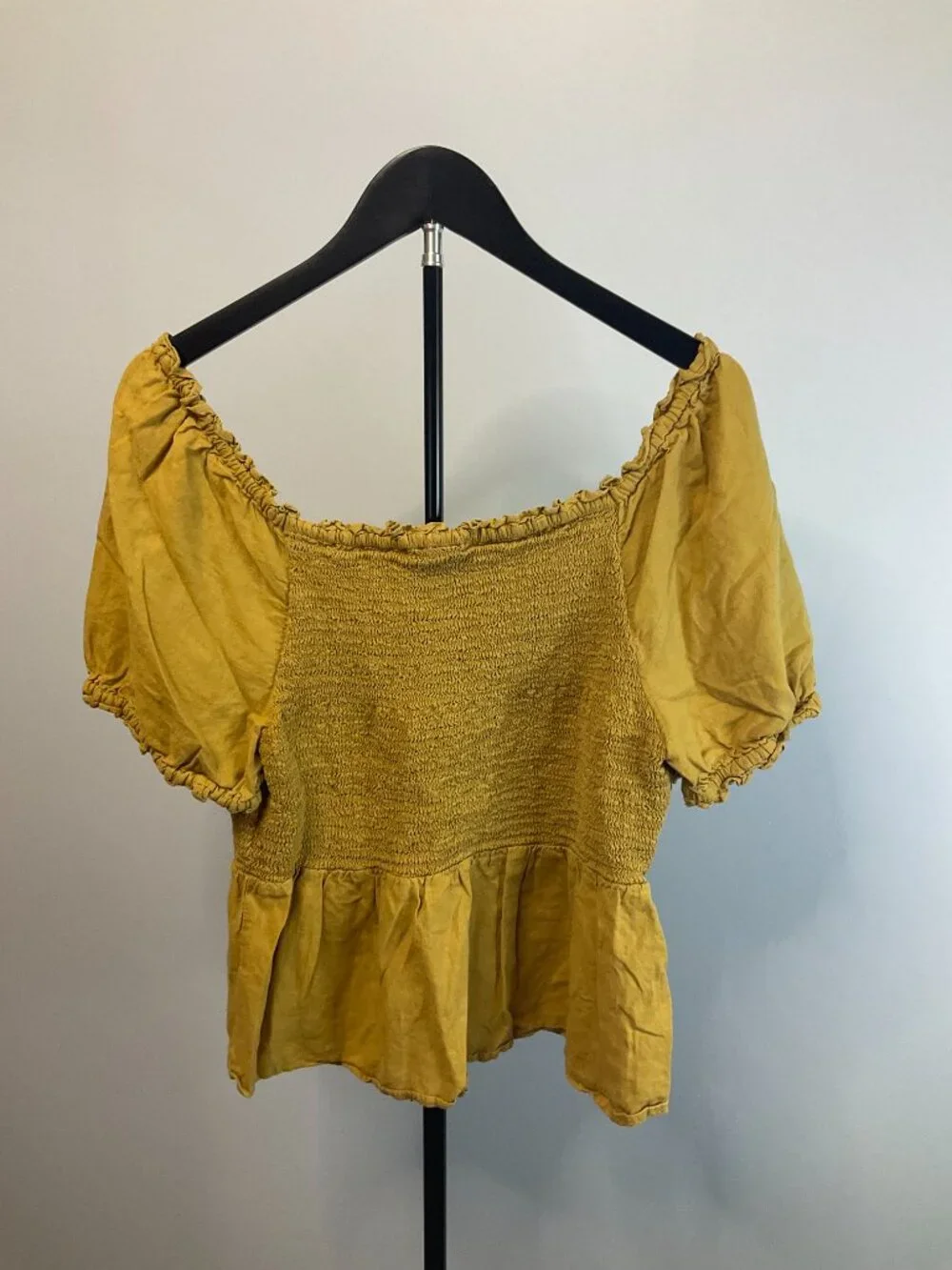Old Navy Women's Large Mustard Yellow Smocked Puff Sleeve Peplum Blouse | Size L